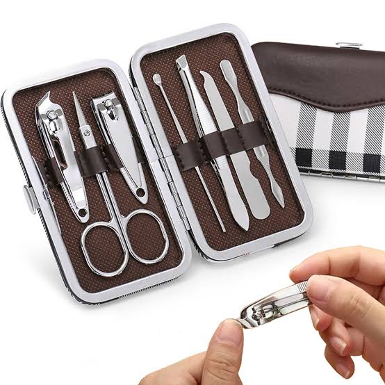 Manicure & Pedicure Kits